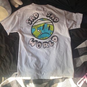 Medium mens Sad world t shirt